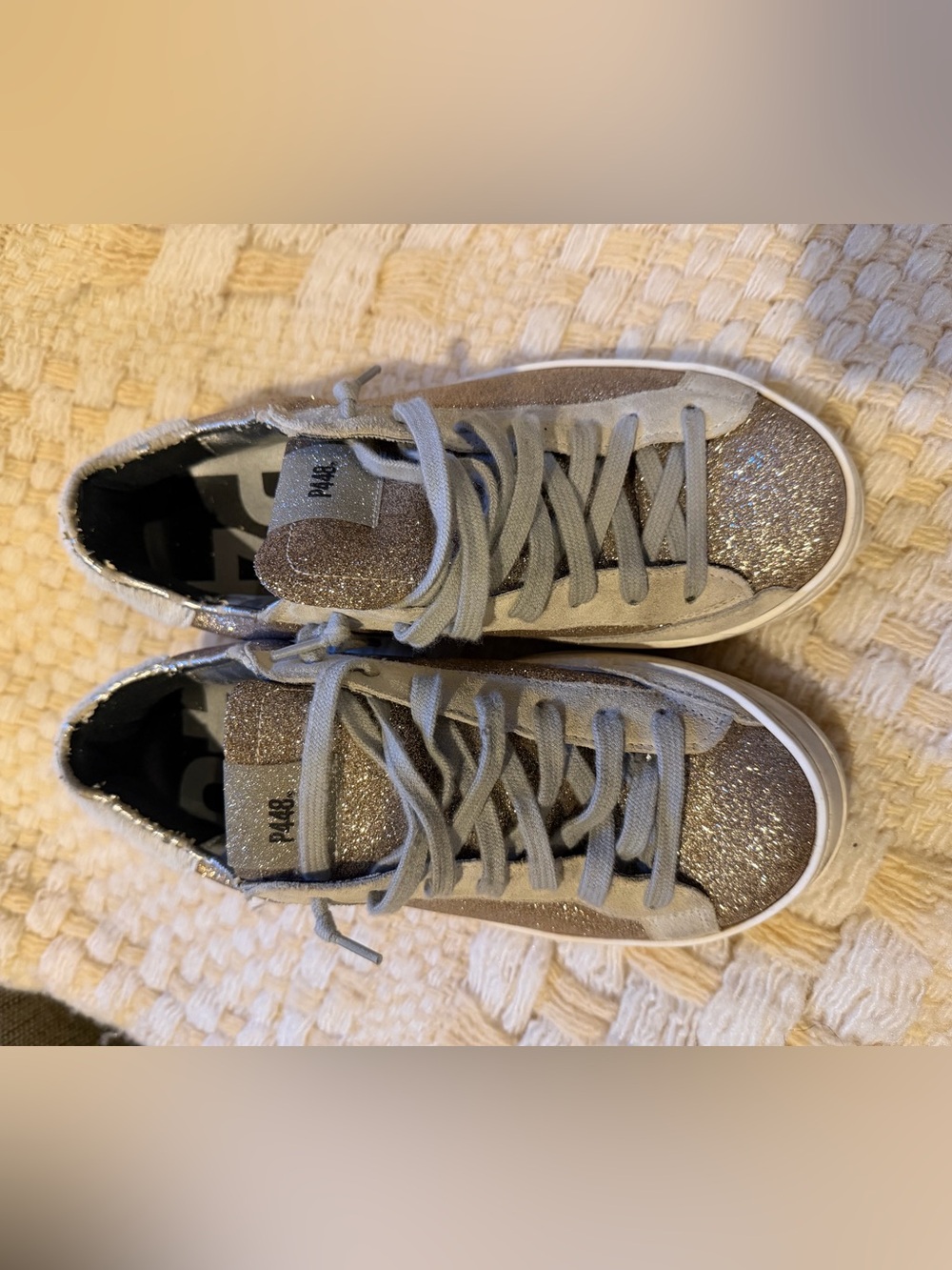 💫💫P448 Women’s Glitter Low-Top Sneakers in Champagne/light pink!!!!!